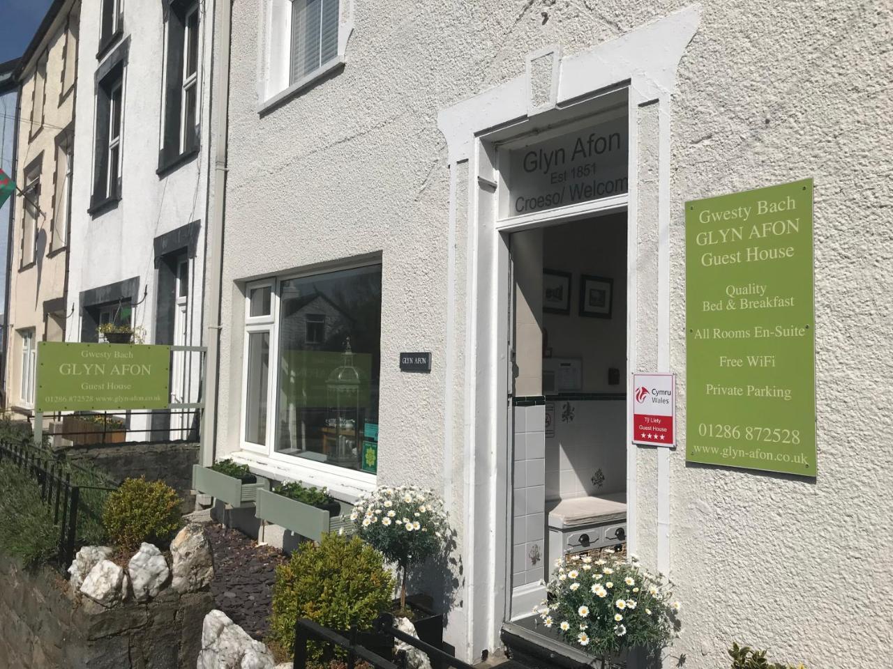 Glyn Afon Hotel Caernarfon Exterior photo